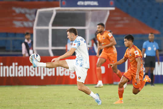 Punjab FC stalemate FC Goa at home with 10 men