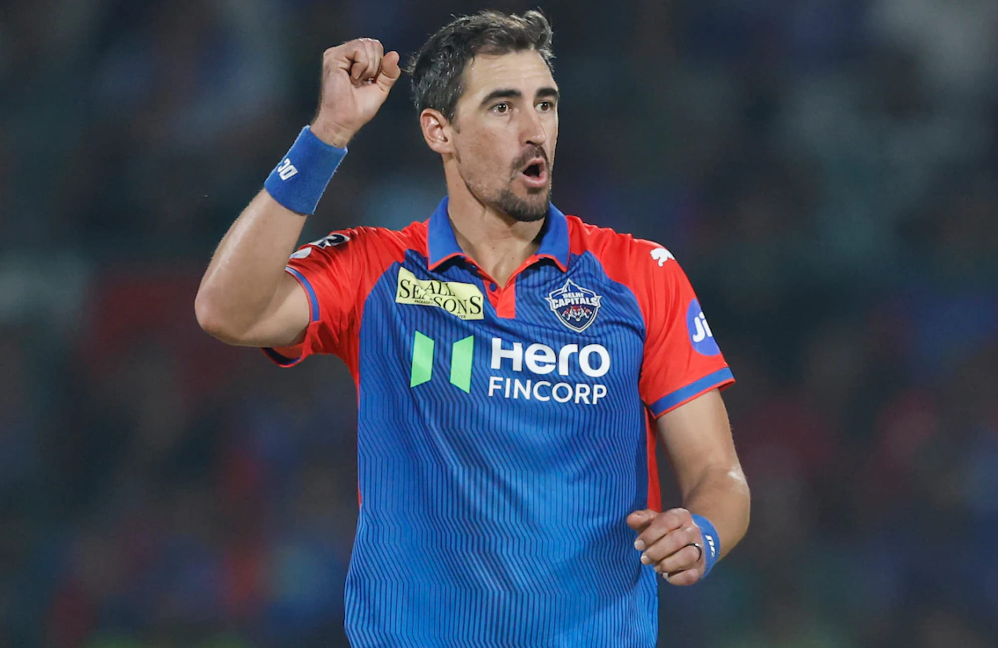 3 बड़े कारण क्यों DC vs RCB मैच में मिचेल स्टार्क को खेलना चाहिए