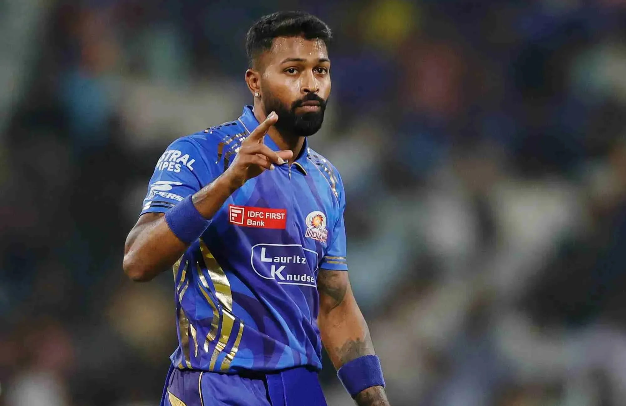 DC vs MI मैच से हार्दिक पांड्या क्यों हुए बाहर? IPL 2026 की शुरुआत में ही मुंबई को लगा बड़ा झटका