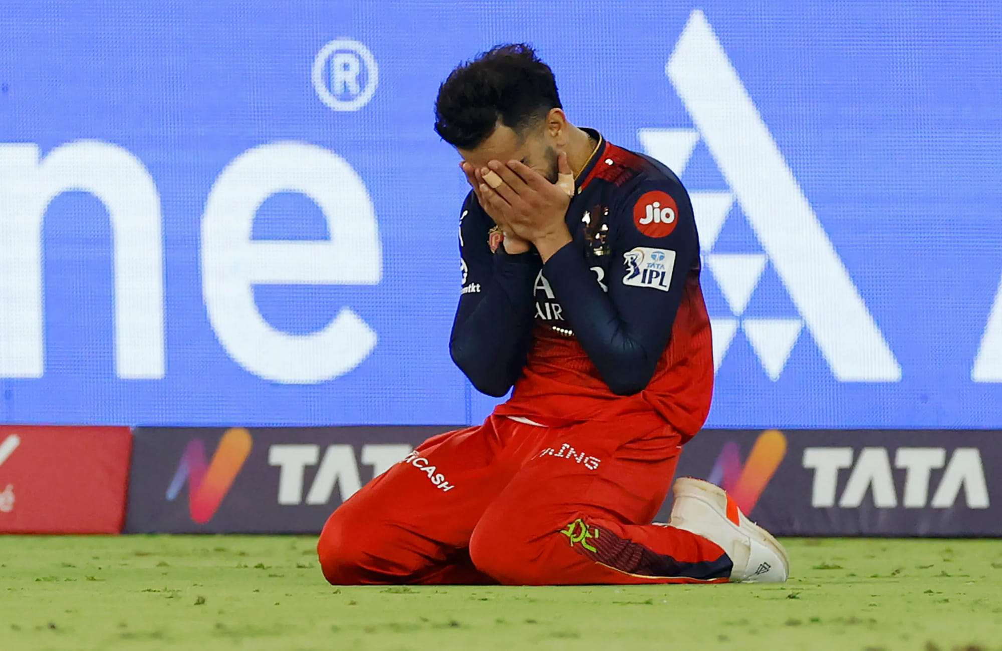 RCB vs LSG मैच में विराट कोहली क्यों खेल रहे हैं बतौर 'इम्पैक्ट प्लेयर'? यहां जानिए इसकी बड़ी वजह