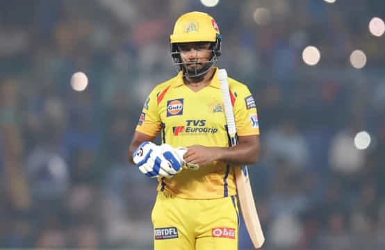 CSK vs DC मैच में संजू सैमसन ने अपनी बल्लेबाजी में किए कौन से बड़े बदलाव? जड़ा आईपीएल 2026 का पहला शतक