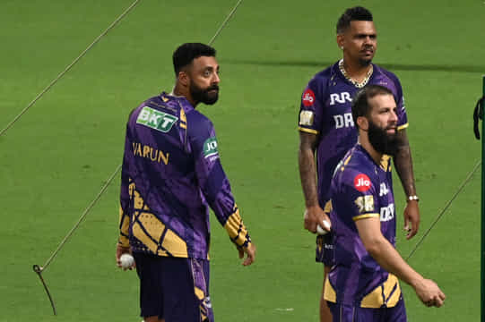 Will Sunil Narine & Varun Chakravarthy play tonight for KKR vs LSG in IPL 2026?