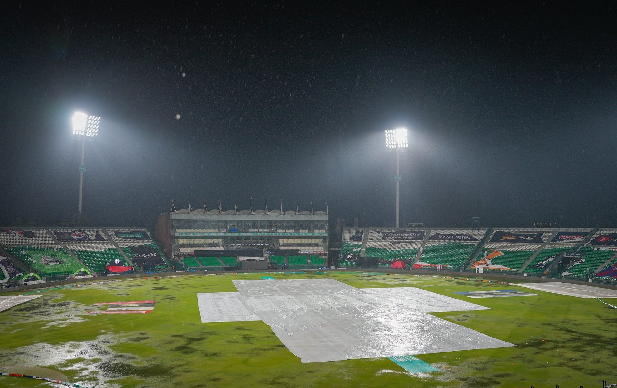 PSL 2026: Will rain affect tonight's MUL vs HYK match in Lahore?