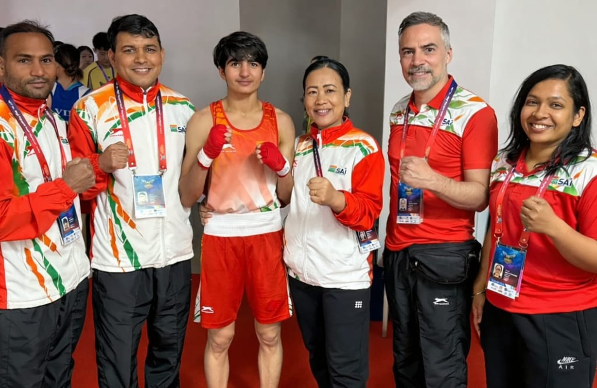 Asian Boxing championships 2026: Jaismine, Meenakshi ensure Indias clean sweep of semis; six men also advance