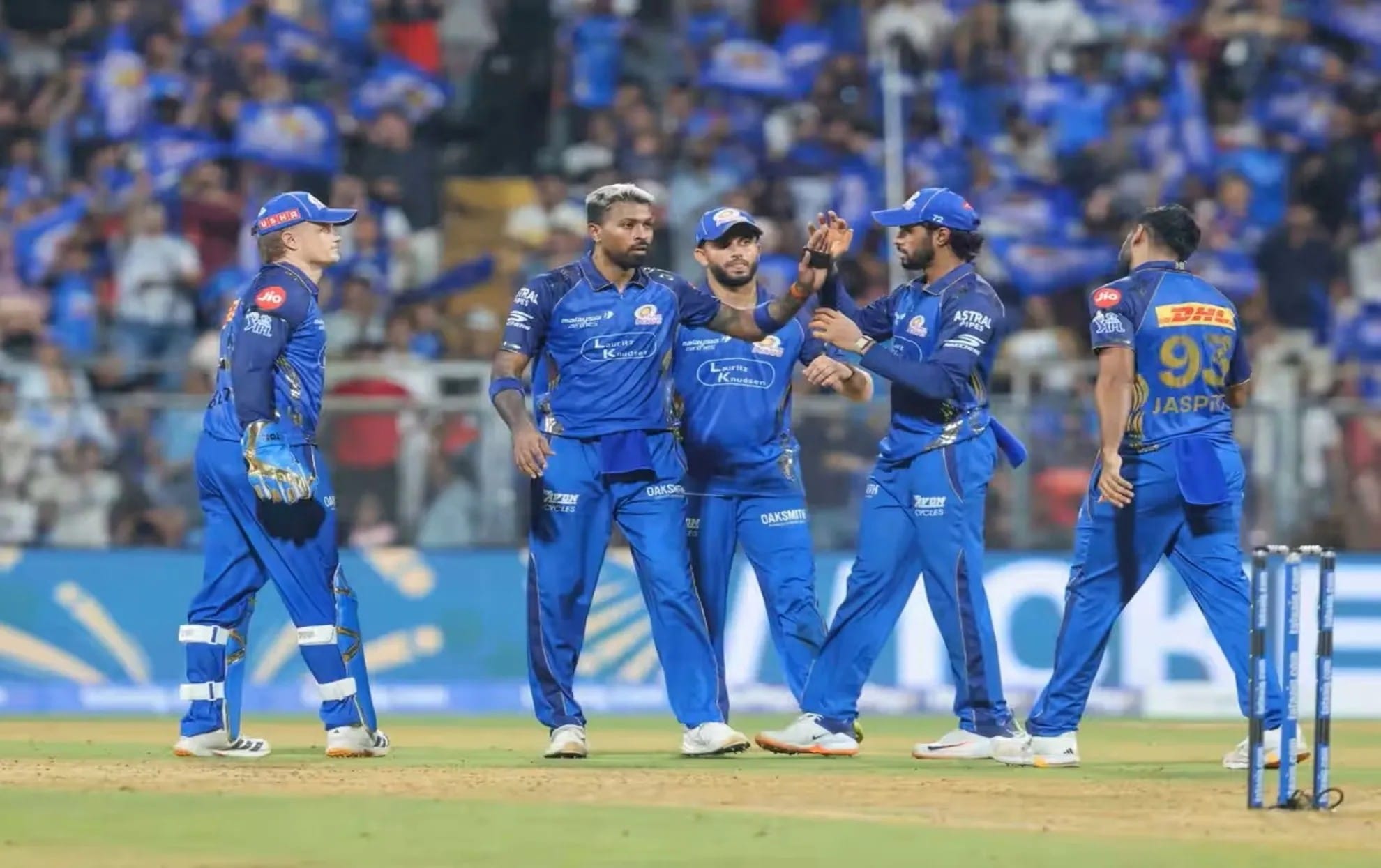 What is going wrong with Mumbai Indians in IPL 2026?