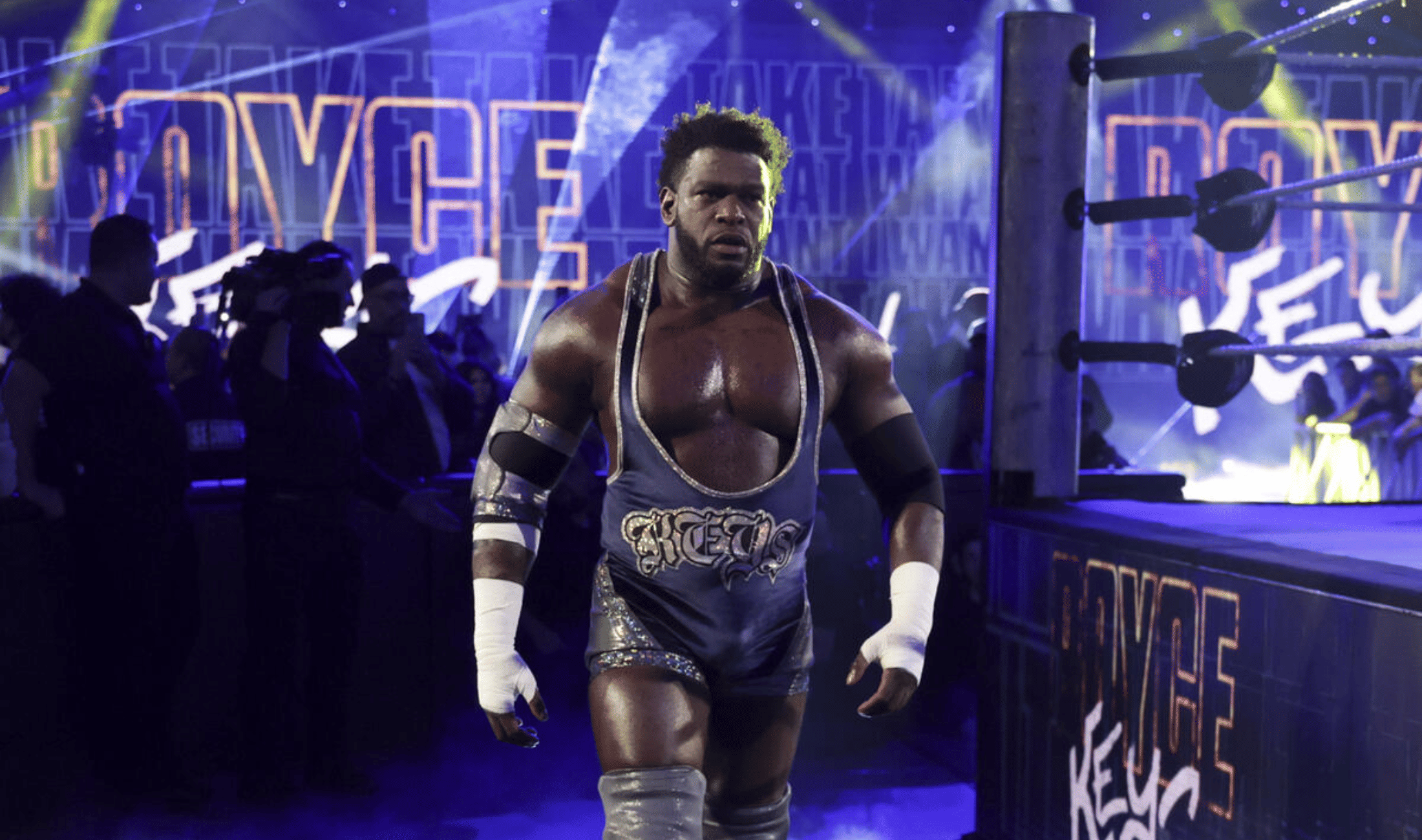 WWE SmackDown April 10 Royce Keys