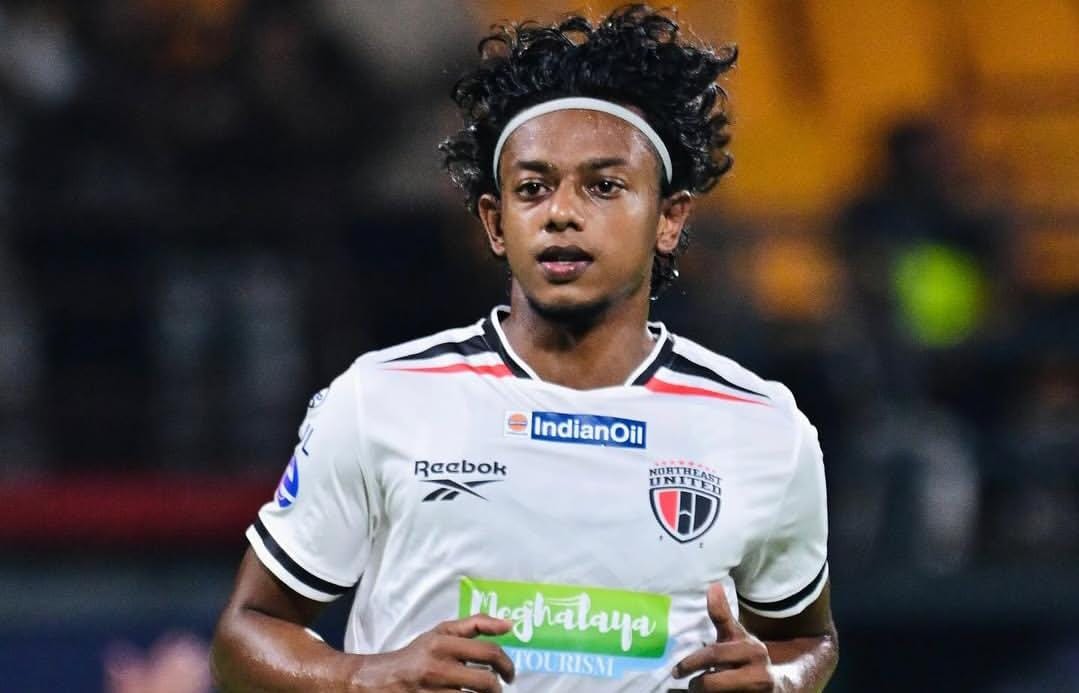 Player safety in question as Ankith suffers an injury amid risky playing conditions in NorthEast United vs Mohun Bagan SG