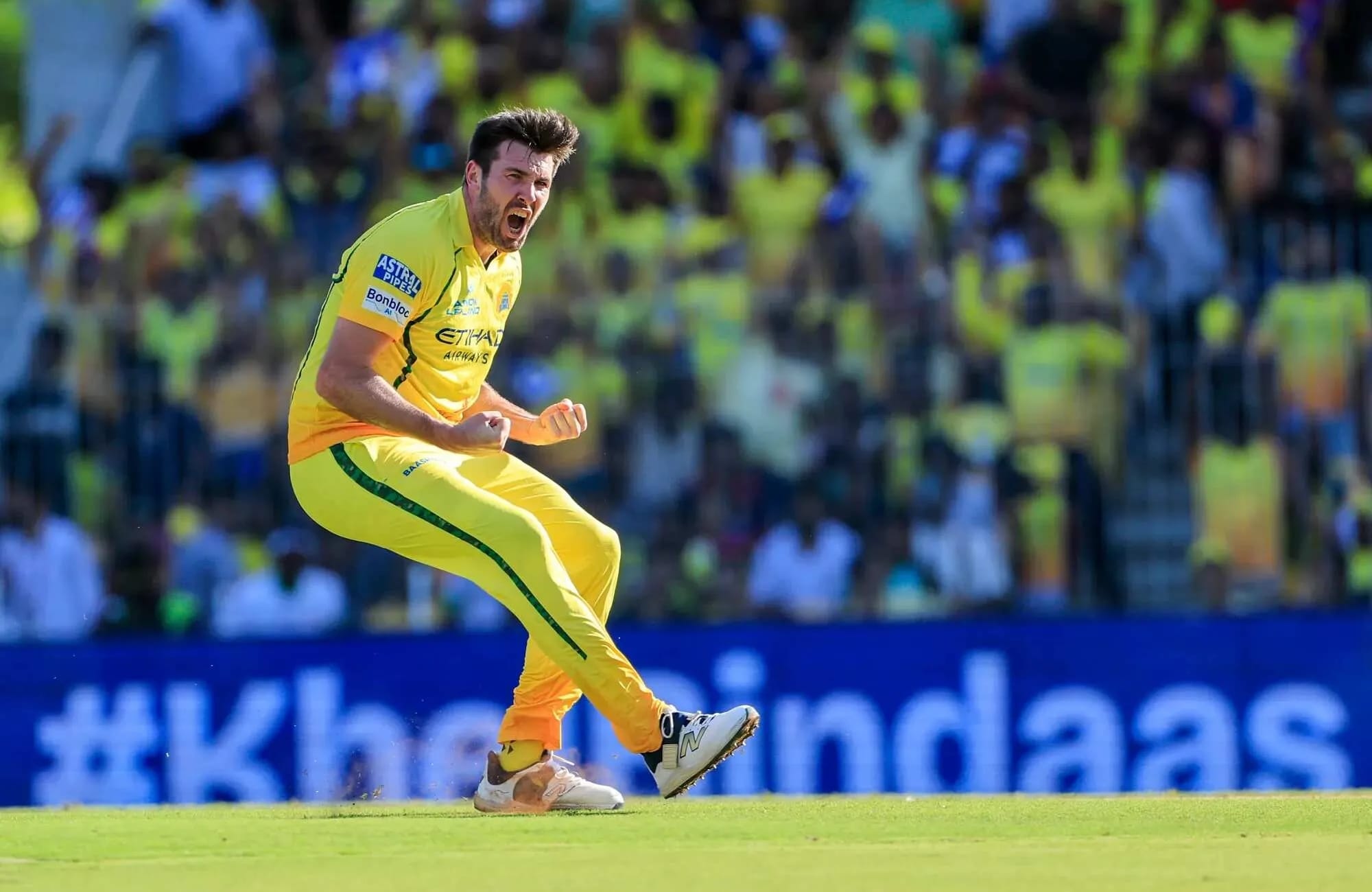 CSK में जेमी ओवरटन को किसने किया रिप्लेस? IPL 2026 के बीच चेन्नई में हुई नए खिलाड़ी की एंट्री