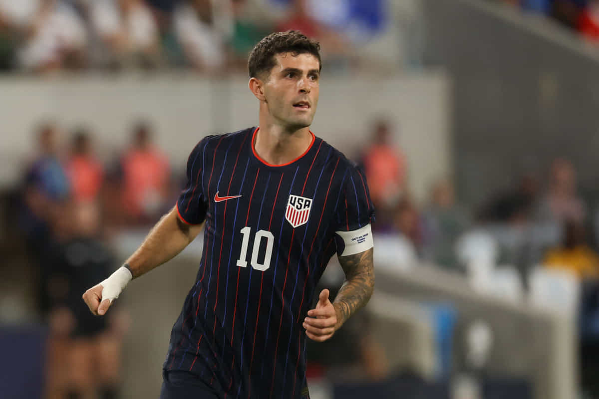 Christian Pulisic #10 of the United States USA