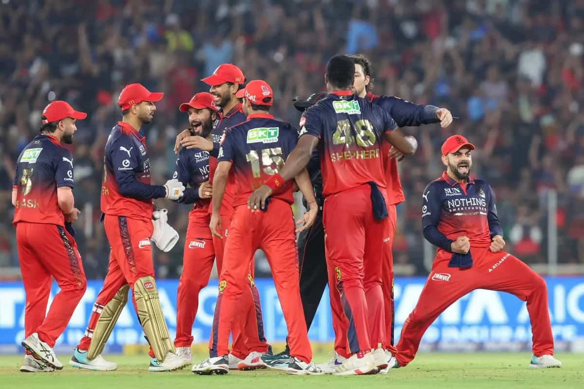 Can Royal Challengers Bengaluru qualify for playoffs if RCB vs KKR clash of IPL 2026 gets washed out?