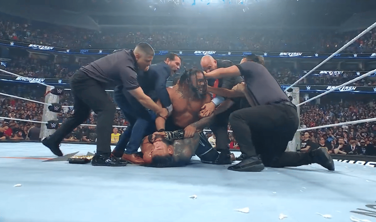 WWE Backlash 2026 Results Jacob Fatu attacks Roman Reigns