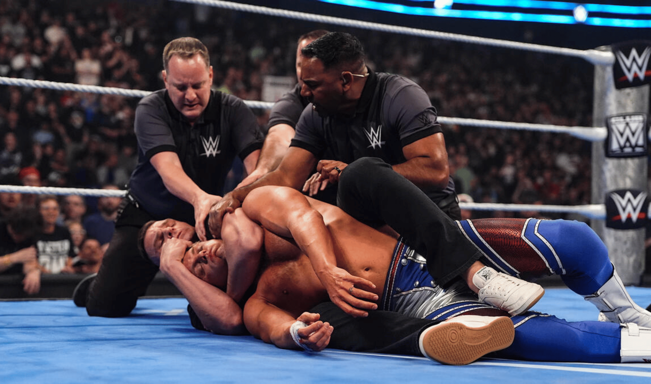 WWE SmackDown May 1, 2026 Gunther attacks Cody Rhodes