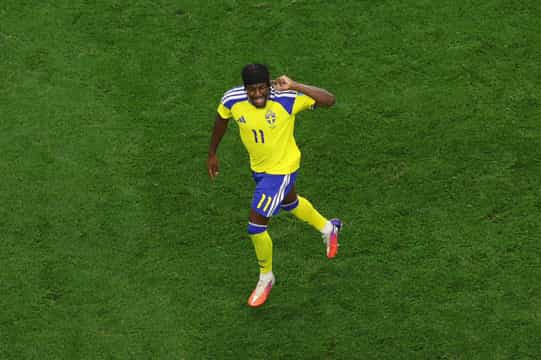 Have Sweden qualified for Round of 32 of FIFA World Cup 2026?