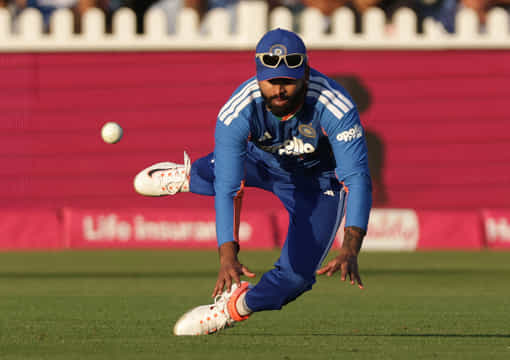 How many catches did India drop on the UK & Zimbabwe tour?