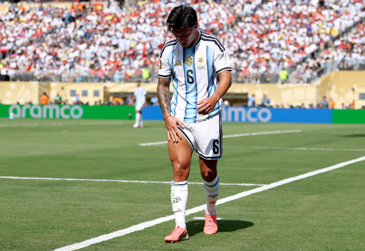 Lisandro Martinez subbed off with an injury during Spain vs Argentina FIFA World Cup 2026 final