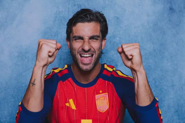 CHATTANOOGA, TENNESSEE - JUNE 09: (EXCLUSIVE COVERAGE)(EDITOR'S NOTE: Tonal effects have been applied to this image) Ferran Torres #7 of Spain poses for a portrait during the official FIFA World Cup 2026 portrait session on June 09, 2026 in Chattanooga, Tennessee. (Photo by Johnnie Izquierdo - FIFA/FIFA via Getty Images)