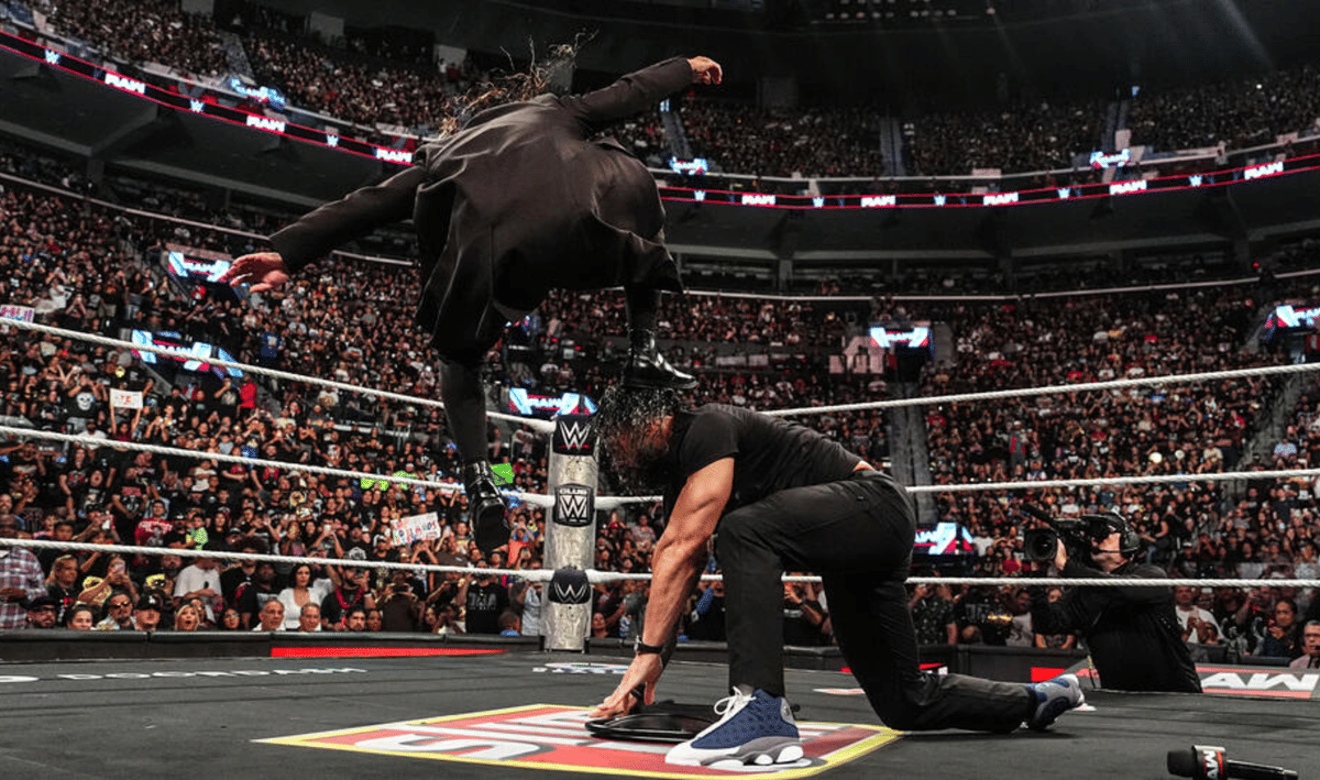 WWE Raw July 27, 26 Seth Rollins lays out Roman Reigns