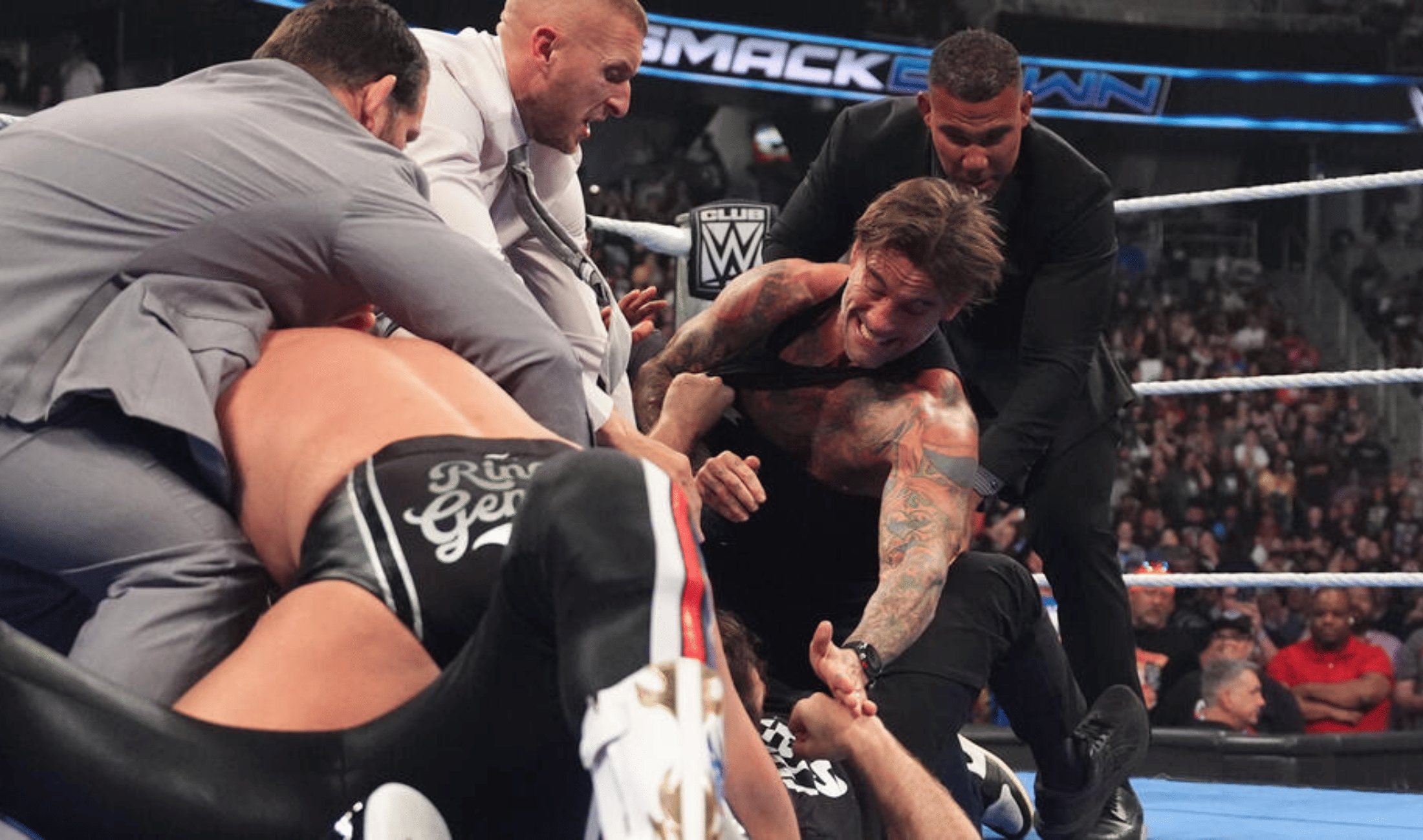 WWE SmackDown July 17, 26 Gunther, Sami Zayn, Cody Rhodes & CM Punk brawl ahead of SNME