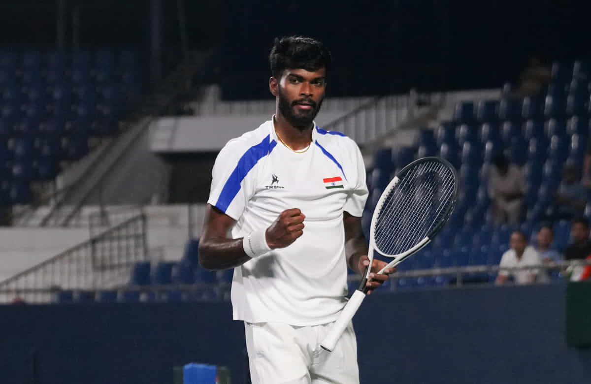 Dhakshineswar Suresh stuns World No. 77 at Winston-Salem Open 2026