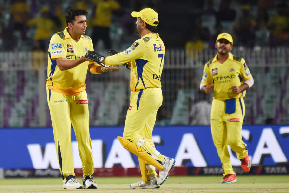 Anshul Kamboj of Chennai Super Kings celebrates the wicket of Rahmanullah Gurbaz of Kolkata Knight Riders with teammates during the Indian Premier League cricket match between Kolkata Knight Riders and Chennai Super Kings at Eden Gardens in Kolkata, India, on May 7, 2025. (Photo by Debajyoti Chakraborty/NurPhoto via Getty Images)