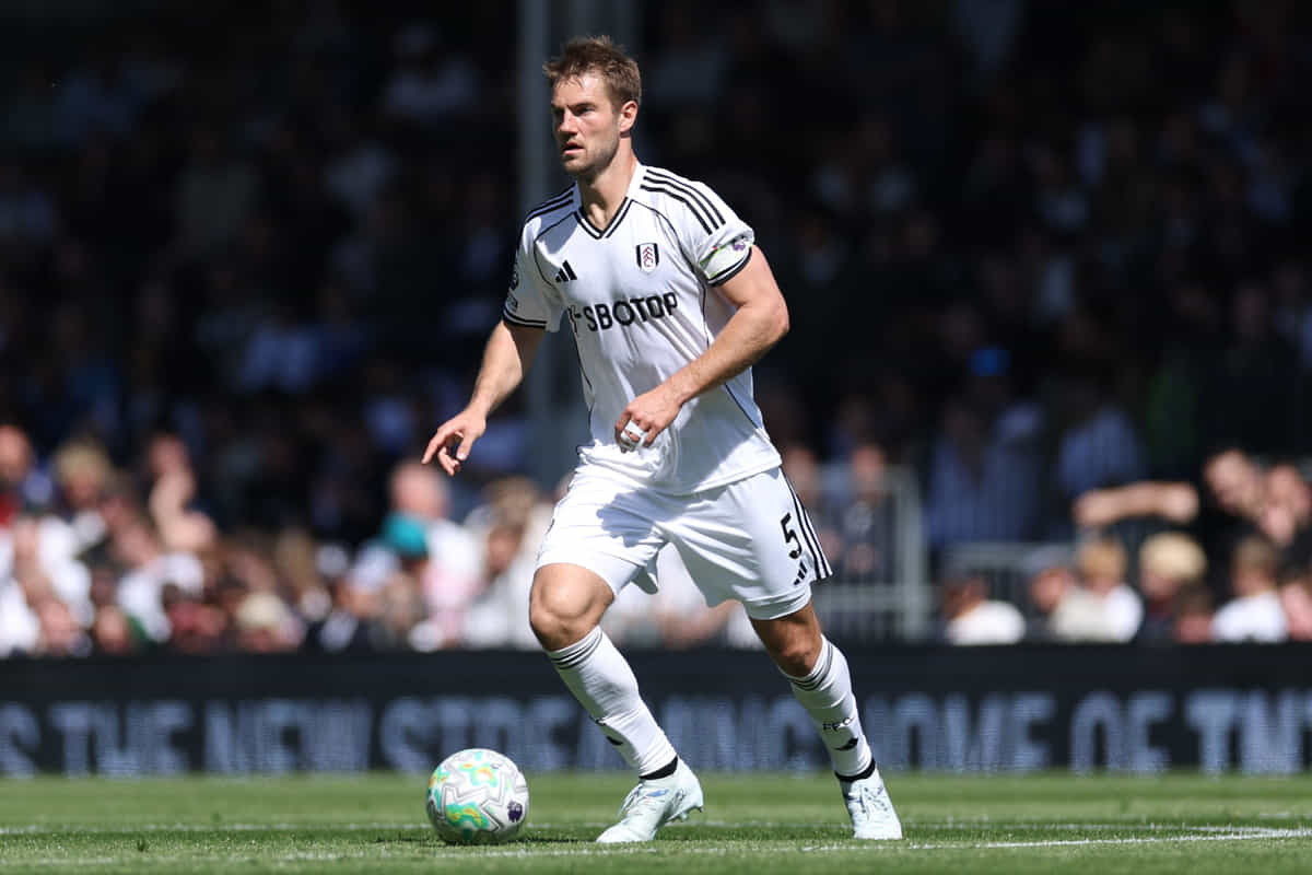 Joachim Andersen of Fulham with the ball during the Premier League match between Fulham and Aston Villa at Craven Cottage, London, on April 25, 2026. (Photo by MI News/NurPhoto via Getty Images)