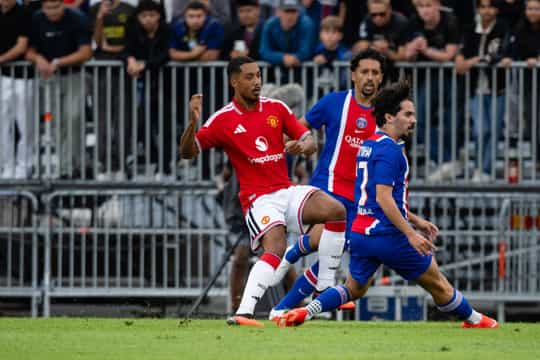 PARIS, FRANCE - AUGUST 08: Andrey Santos of Manchester United in action during the pre-season friendly match between Paris Saint-Germain and Manchester United at Parc des Princes on August 08, 2026 in Paris, France. (Photo by Ash Donelon/Manchester United via Getty Images)