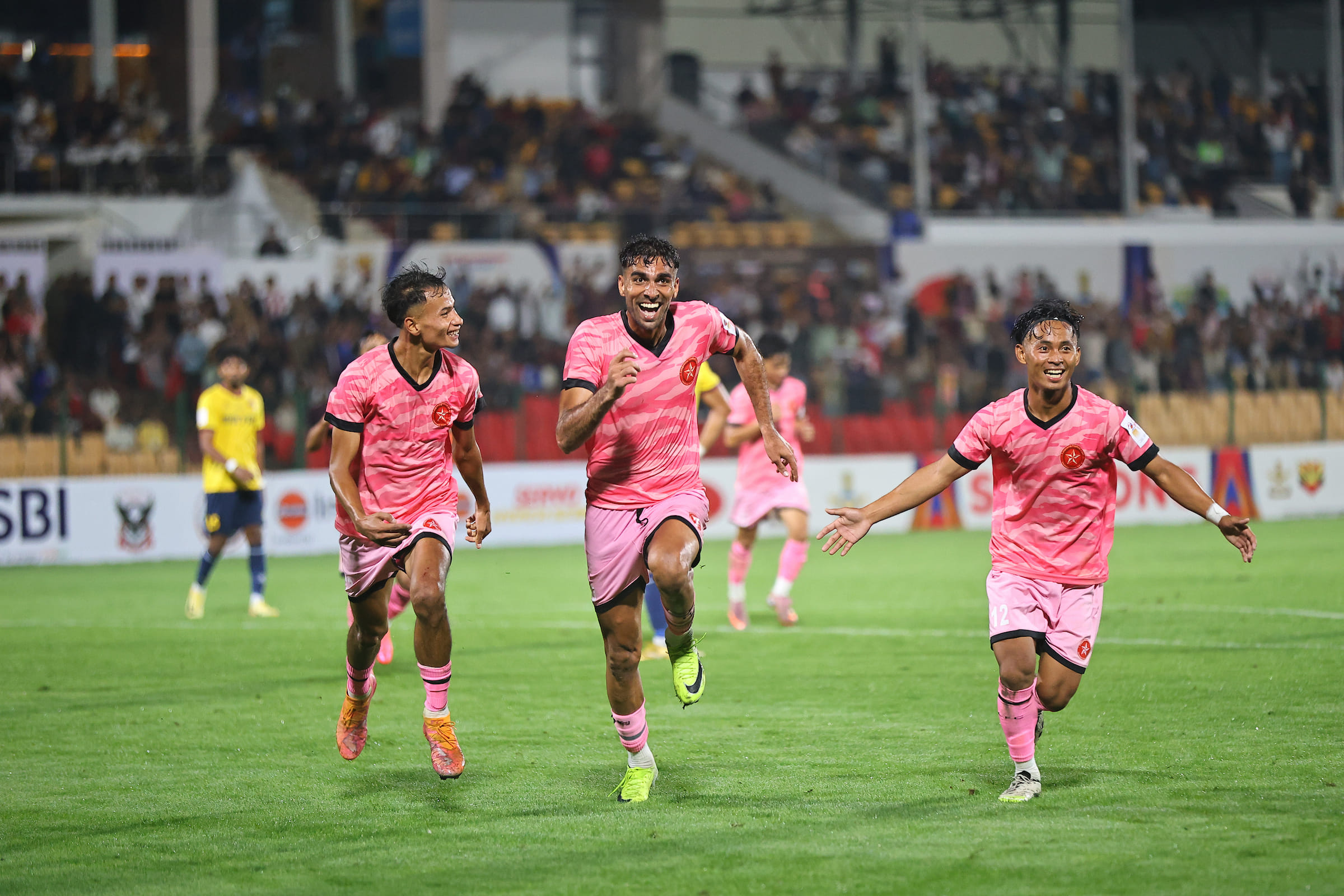 Tiger Shroff's Mumbay FC fall short against Durand Cup debutant Langsning FC