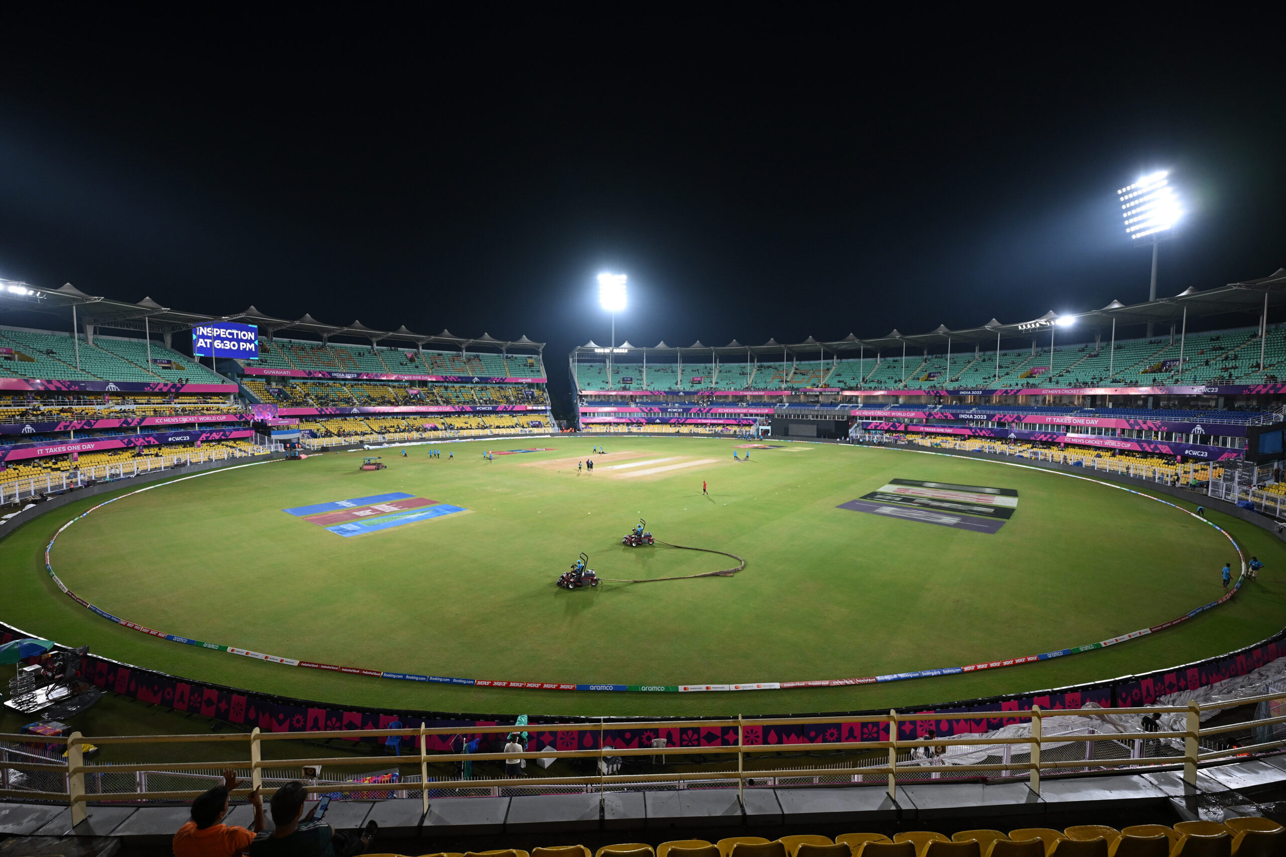 What is highest successful chase in ODIs at Barsapara Cricket Stadium in Guwahati?