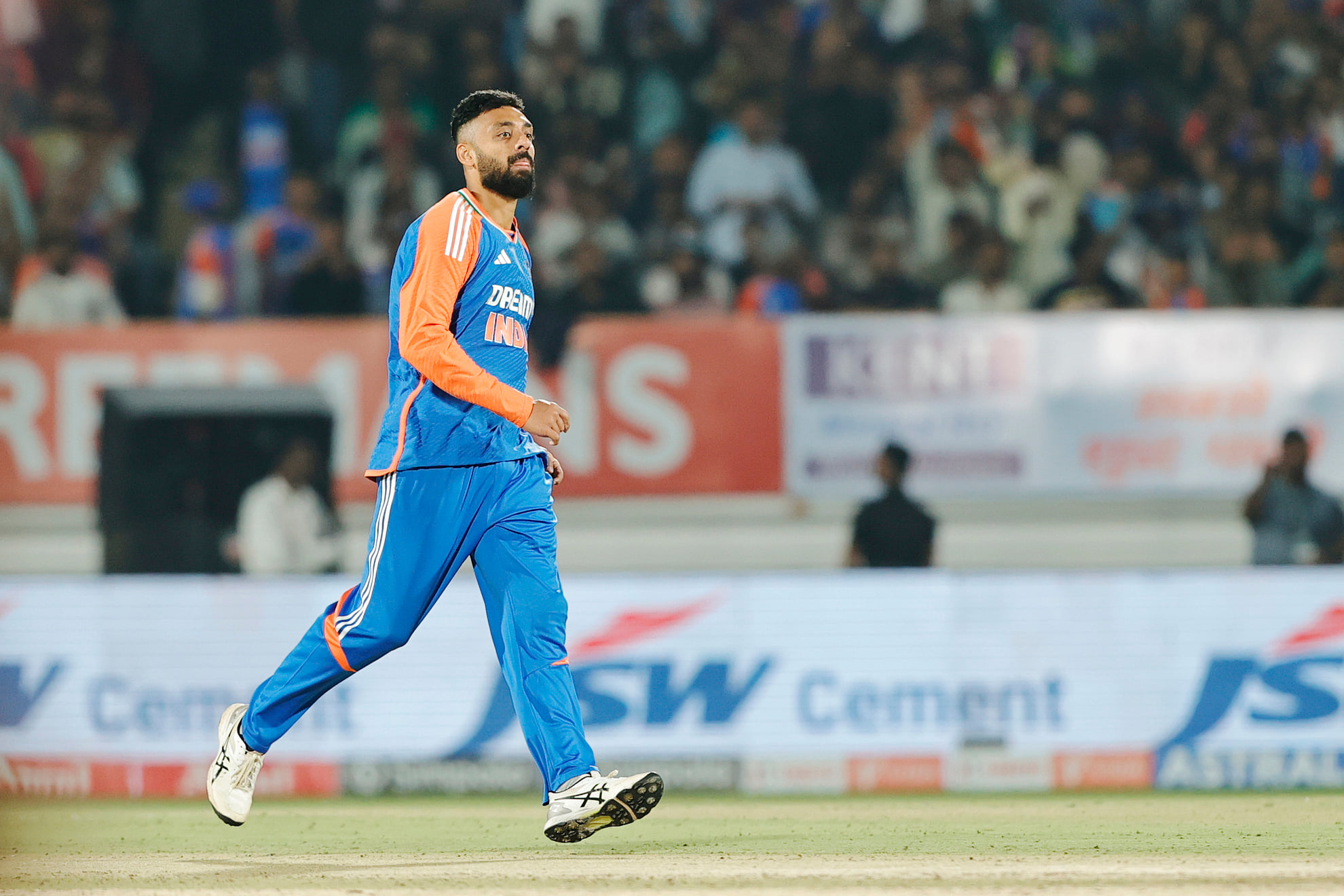 DC player identified as Varun Chakravarthy’s replacement for Asian Games 2026; Know here