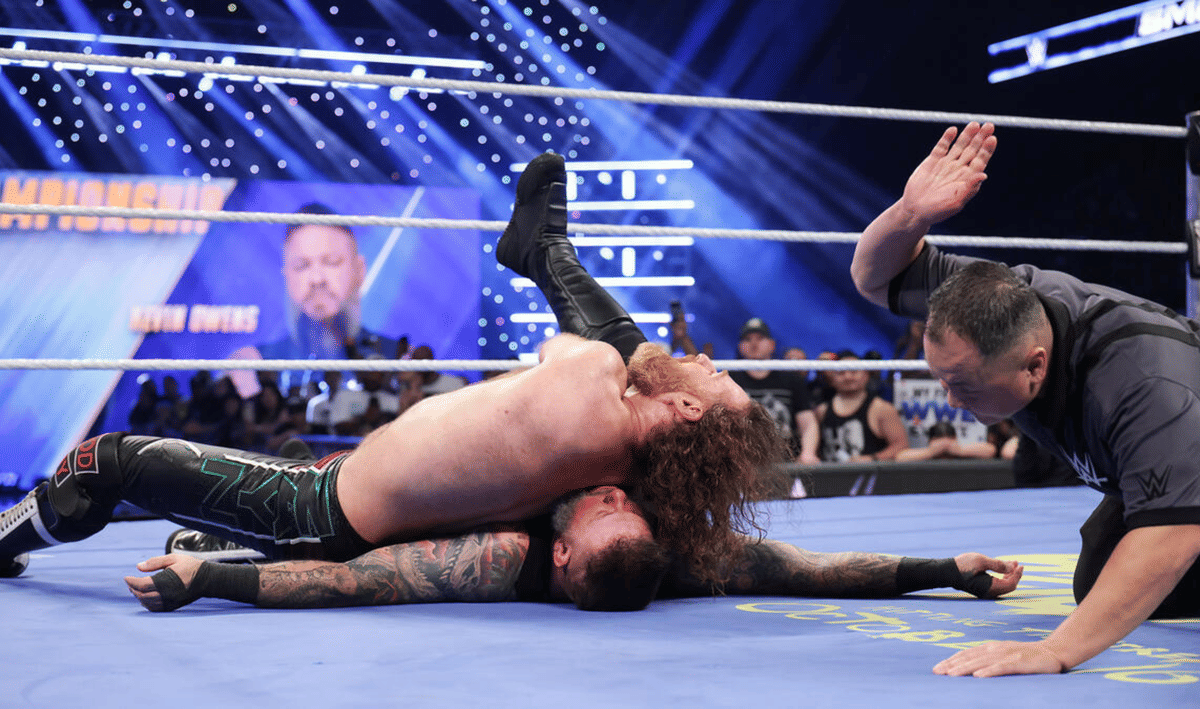 WWE SmackDown September 18, 26 - Sami Zayn vs Kevin Owens