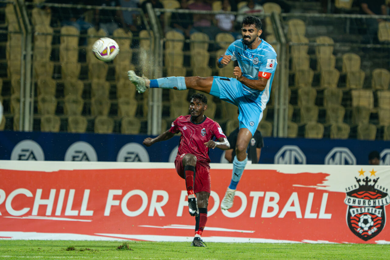 If we look at the statistics, we can infer that Mumbai City FC have an advantage against Punjab FC in the Indian Super League (ISL). In this fixture's history, the Islanders boast a 66% winning rate over the Shers, as they have four wins over their last six meetings in all competitions, while Punjab FC have just secured just one win.
Two Indian clubs with a lot of to prove are all set to lock horns in their ISL 2026-27 season campaign with fresh and new objectives as Punjab FC are set to host Mumbai City FC at their fortress, the Jawaharlal Nehru Stadium in New Delhi on 19th October, 2026 from 19:30 IST.
This game will mark an important clash for the visiting side after their recent 2-1 defeat to Churchill Brothers FC away from home in Goa.